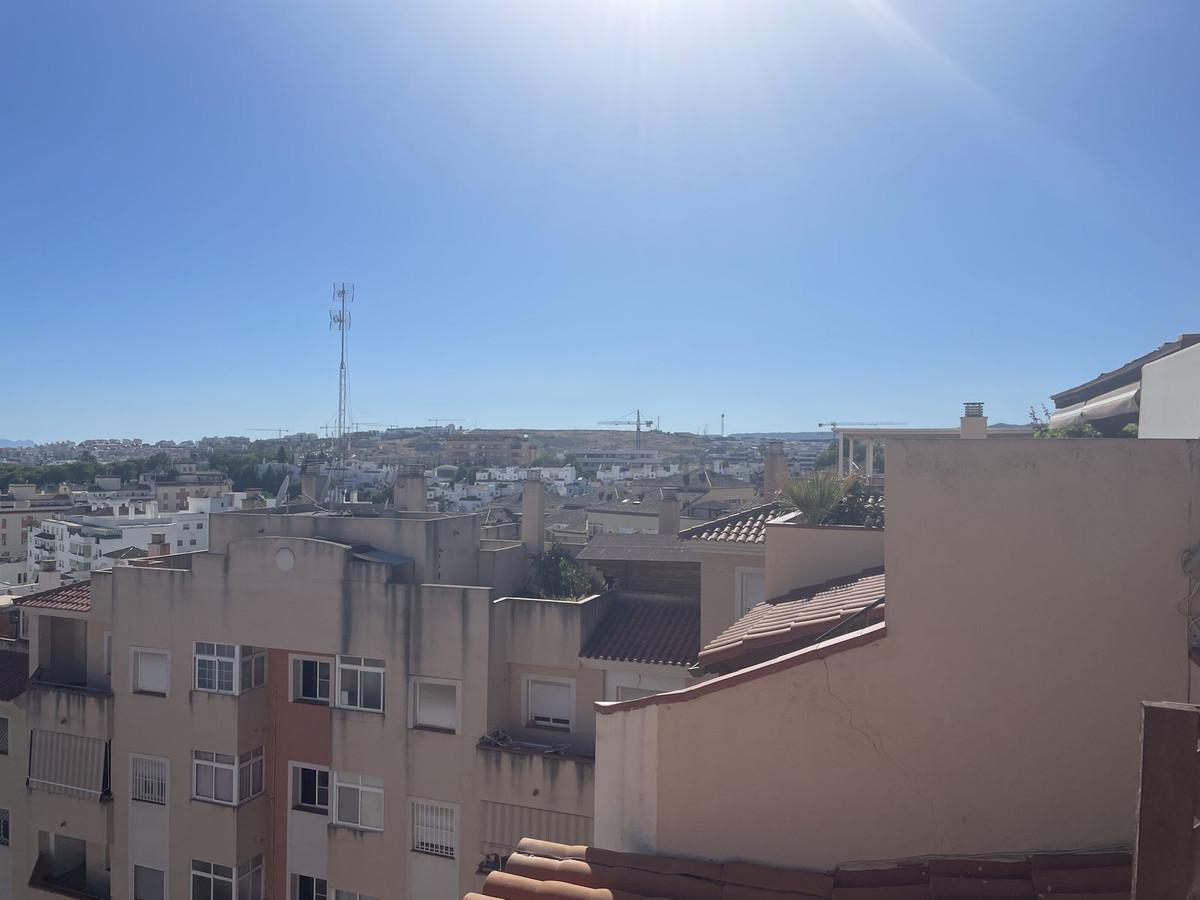 Apartment Penthouse Duplex in Estepona