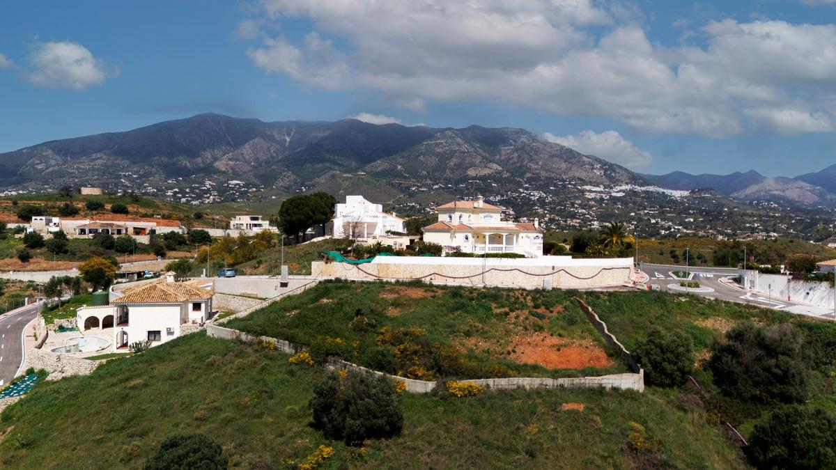 Plot Residential in Mijas