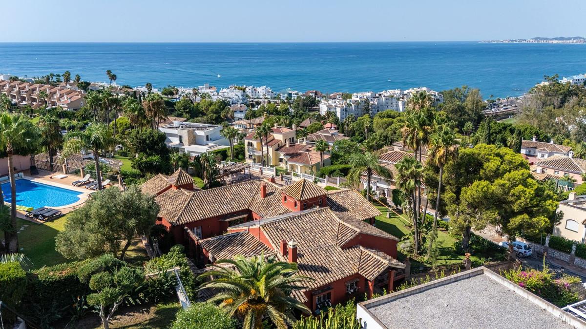 Villa Detached in Benalmadena