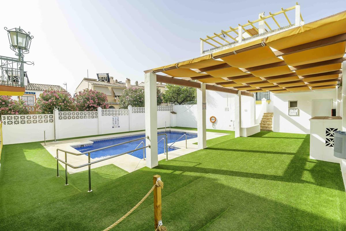 Townhouse Terraced in Las Lagunas