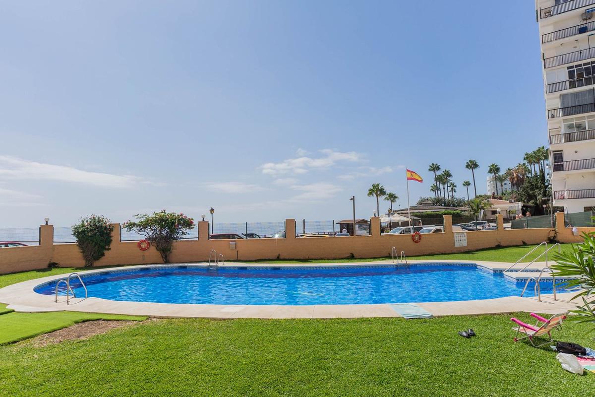 Apartment Middle Floor in Calahonda