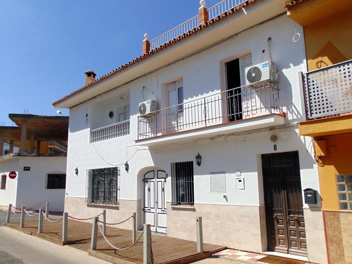 Commercial Commercial Premises in Alhaurín el Grande