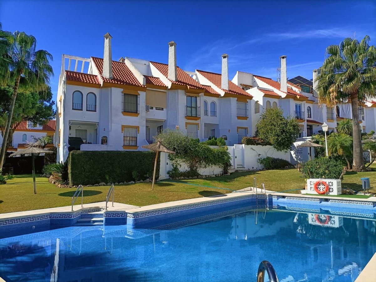 Townhouse Terraced in Estepona