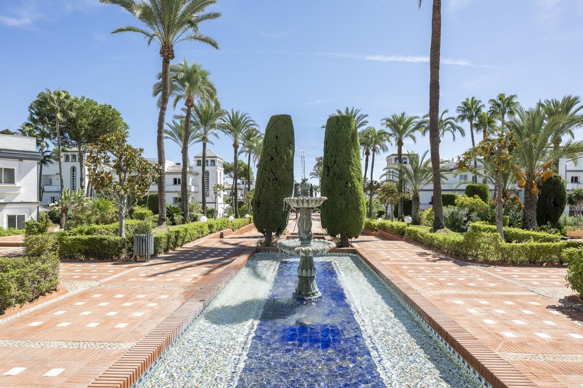 Apartment Ground Floor in Estepona