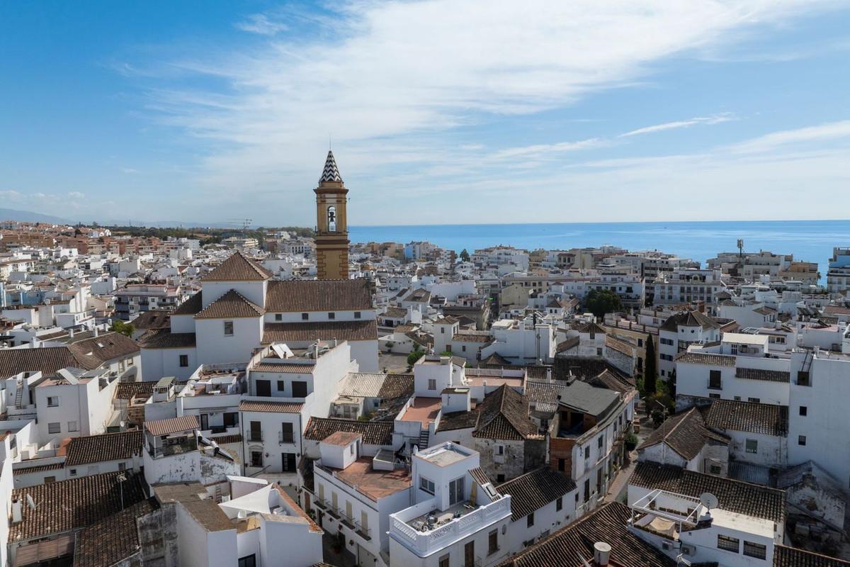 Villa Detached in Estepona