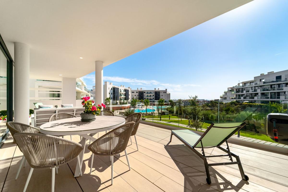 Apartment Middle Floor in Benalmadena