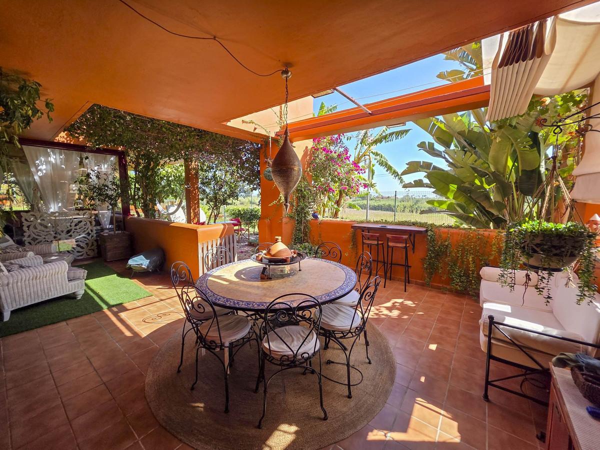 Apartment Ground Floor in La Duquesa