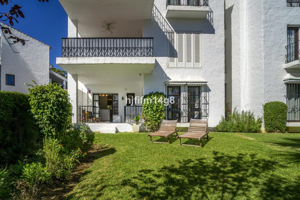 Apartment Ground Floor in Nueva Andaluc&iacute;a
