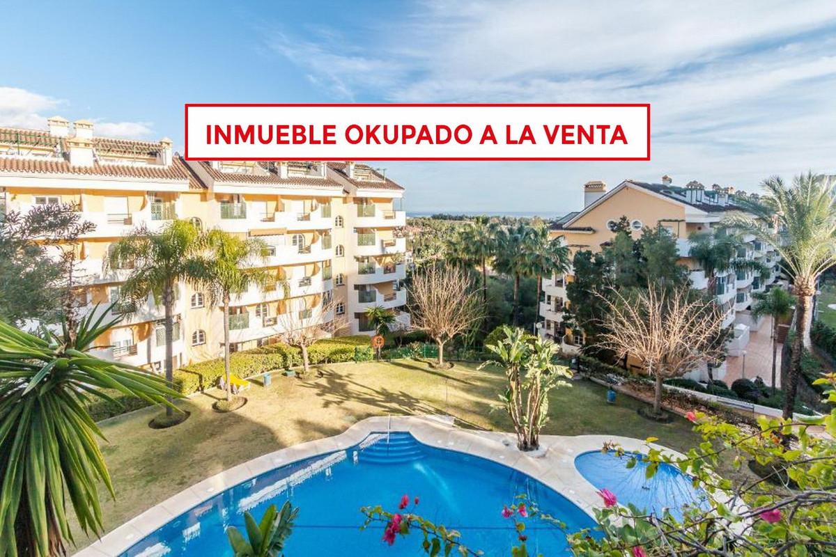 Apartment Middle Floor in Nueva Andalucía