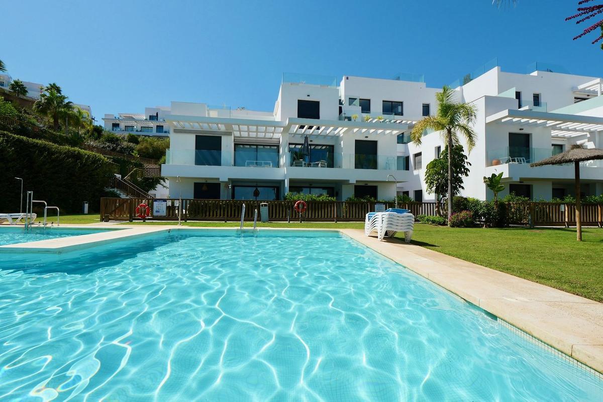 Apartment Middle Floor in La Cala de Mijas
