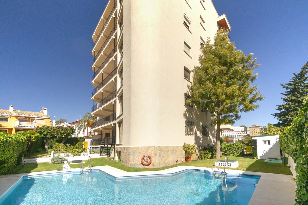Apartment Middle Floor in Montemar
