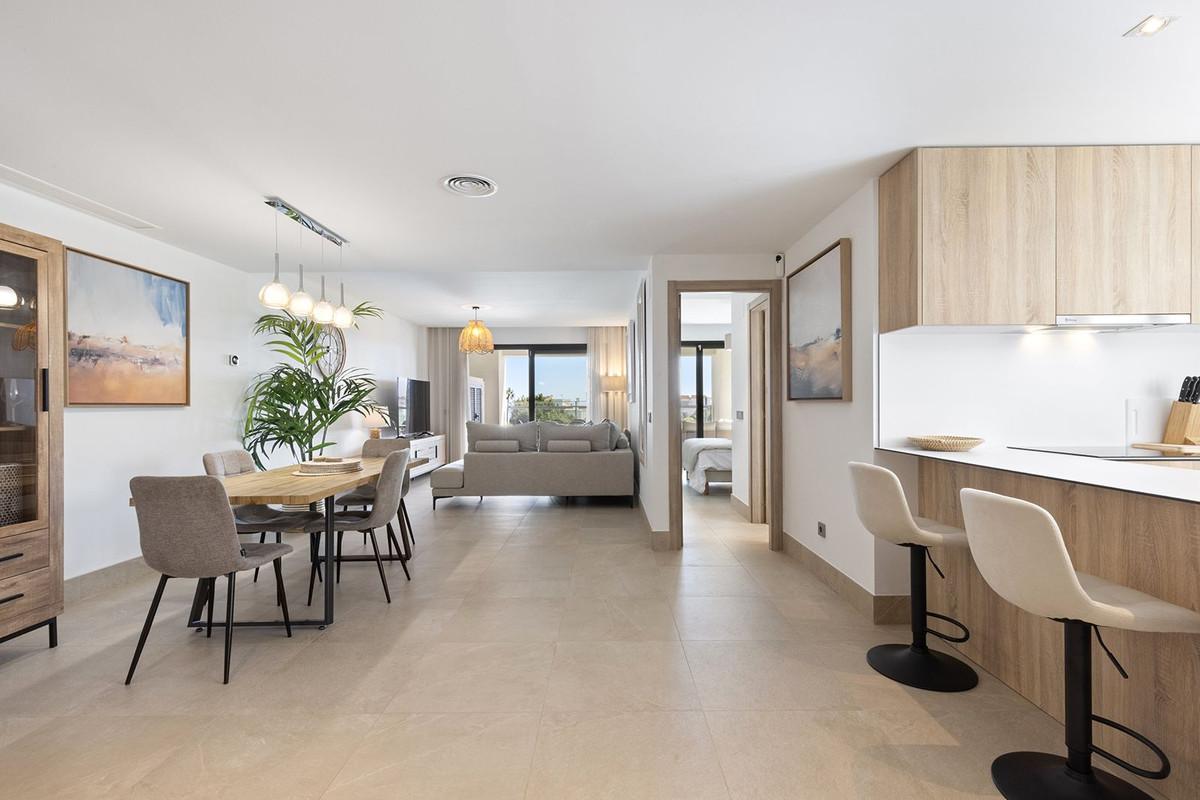 Apartment Middle Floor in Casares Playa