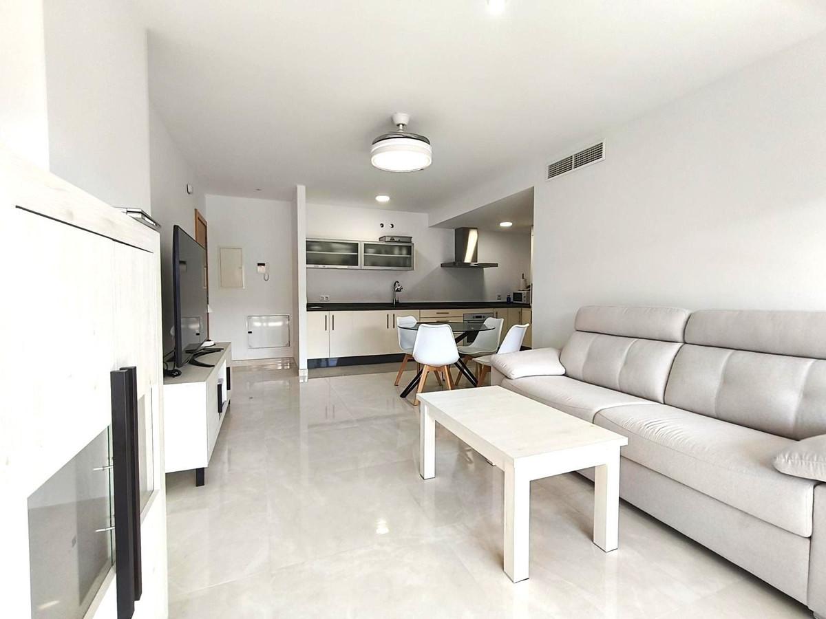 Apartment Middle Floor in San Luis de Sabinillas