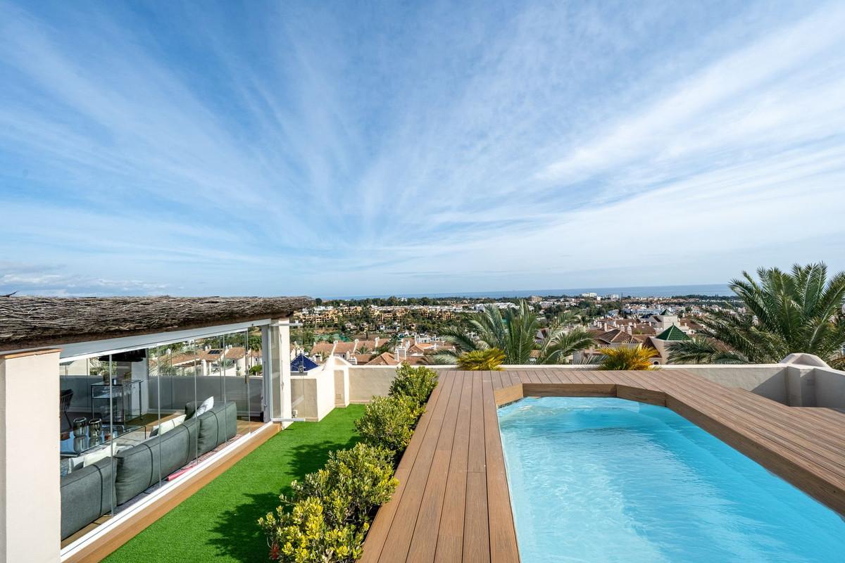 Apartment Penthouse Duplex in El Paraiso