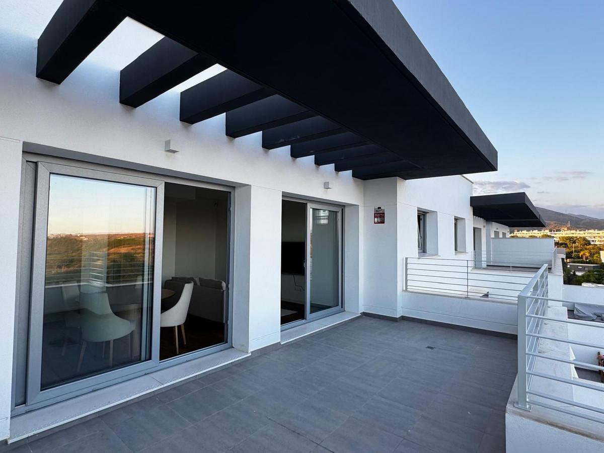 Apartment Penthouse in Estepona