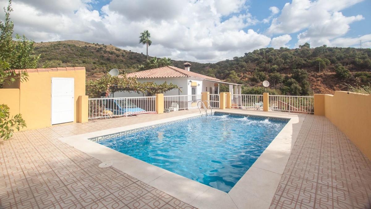 Villa Finca in Estepona