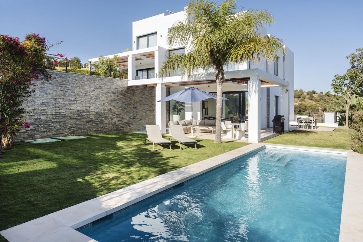 Villa Semi Detached in Cabopino