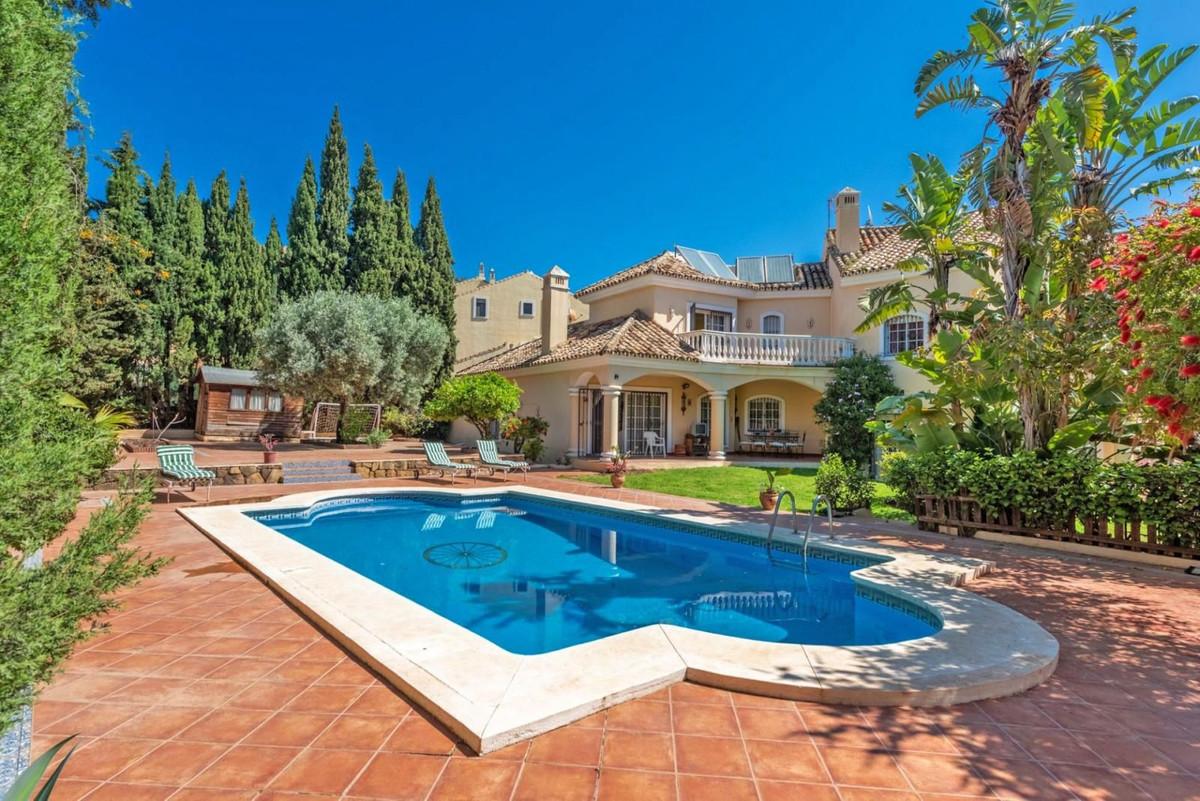 Villa Detached in Marbella