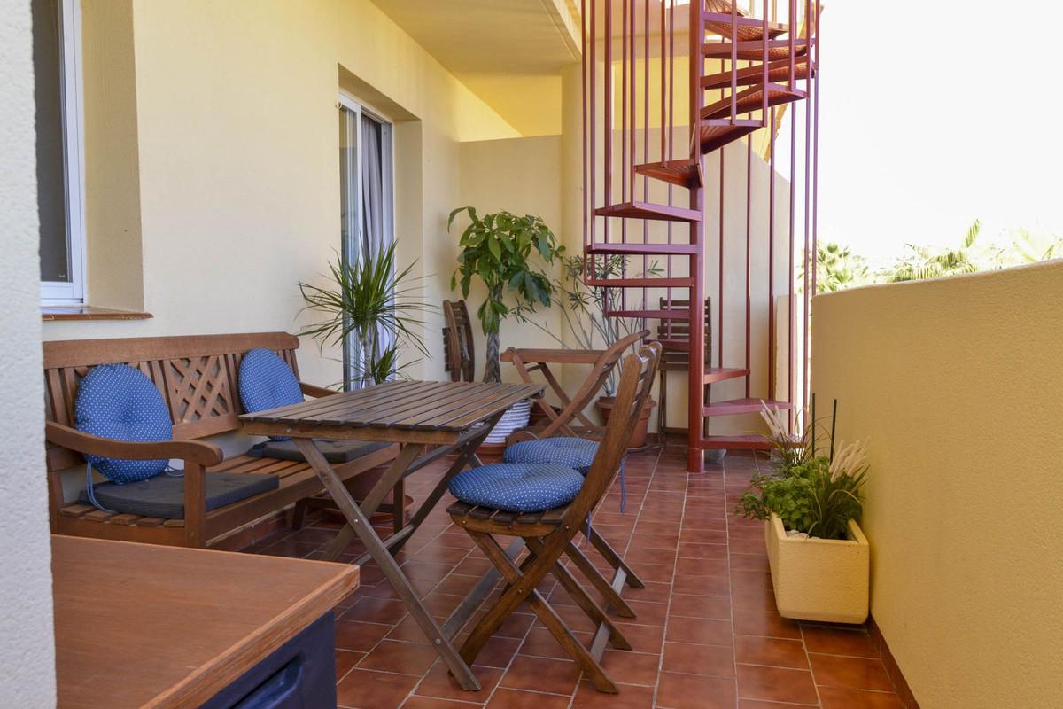 Apartment Penthouse in La Duquesa