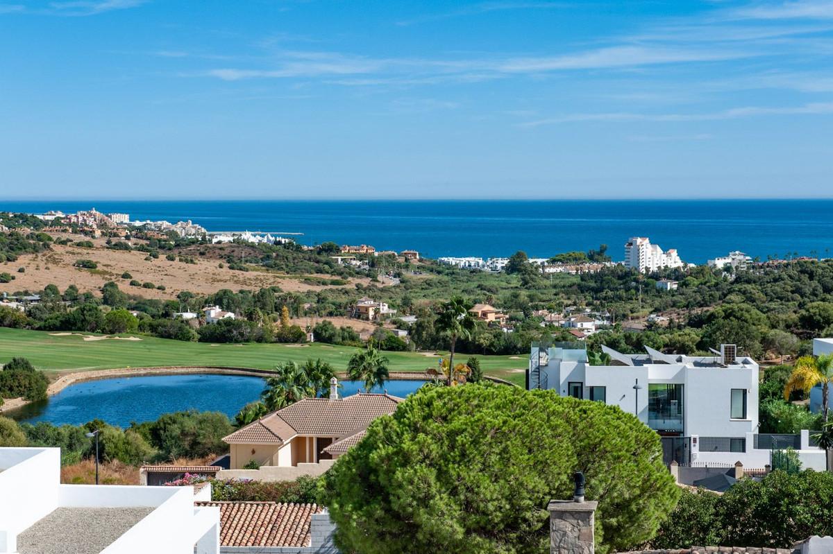 Apartment Penthouse in Valle Romano