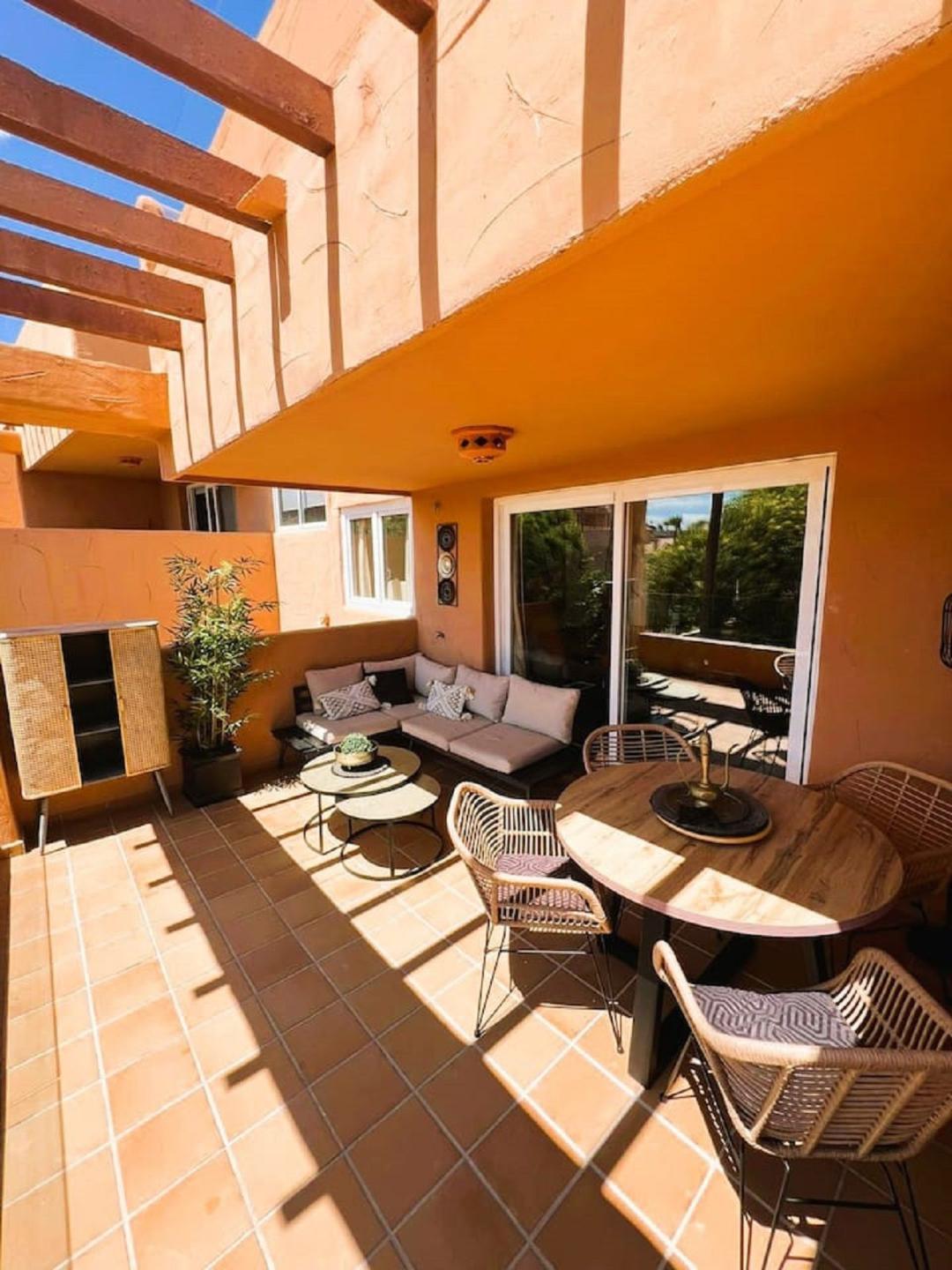 Apartment Middle Floor in Elviria