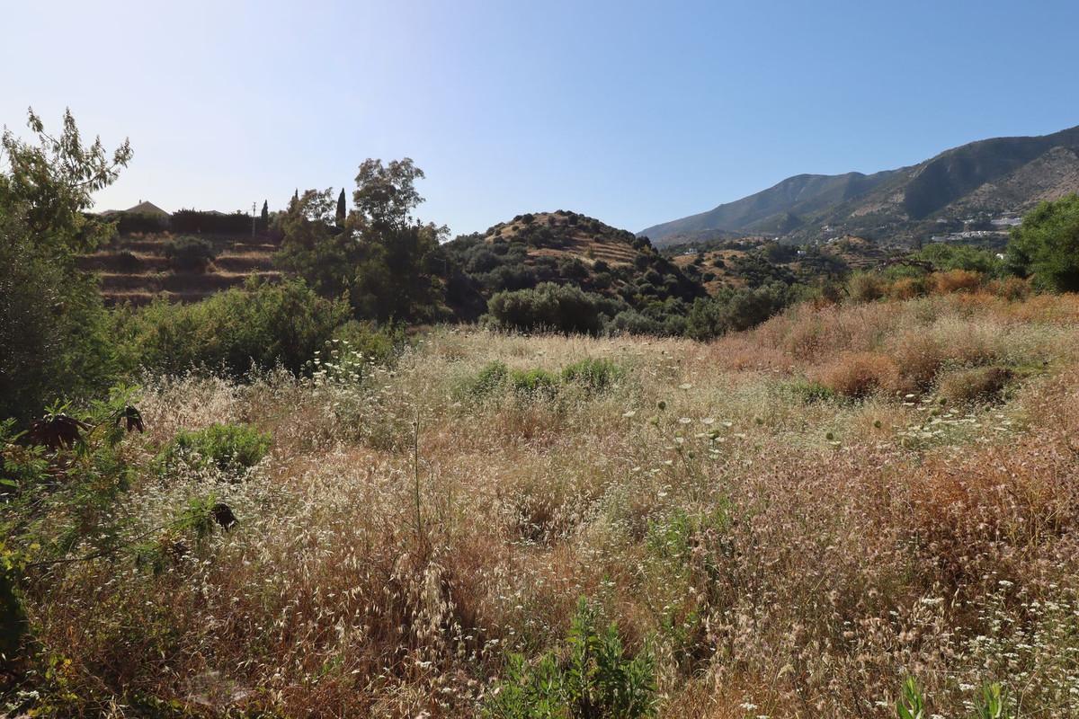 Plot Residential in Mijas