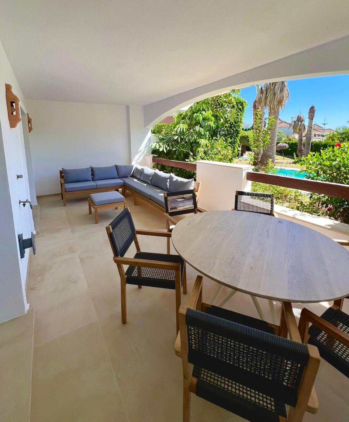 Apartment Middle Floor in Nueva Andalucía