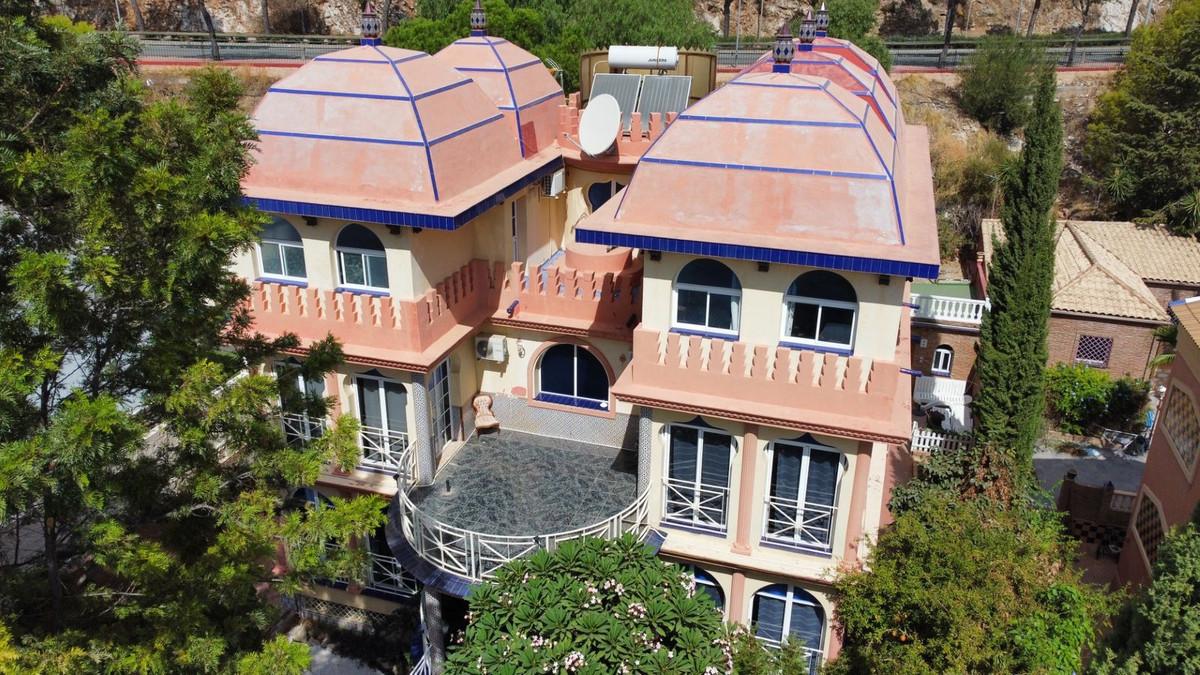 Villa Detached in Benalmadena Costa