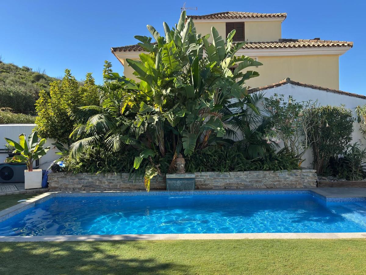 Villa Detached in Casares