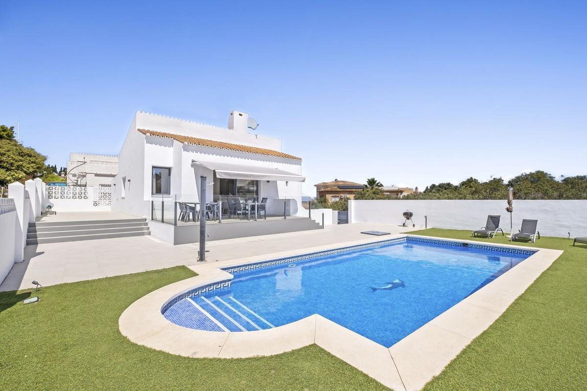 Villa Detached in El Faro