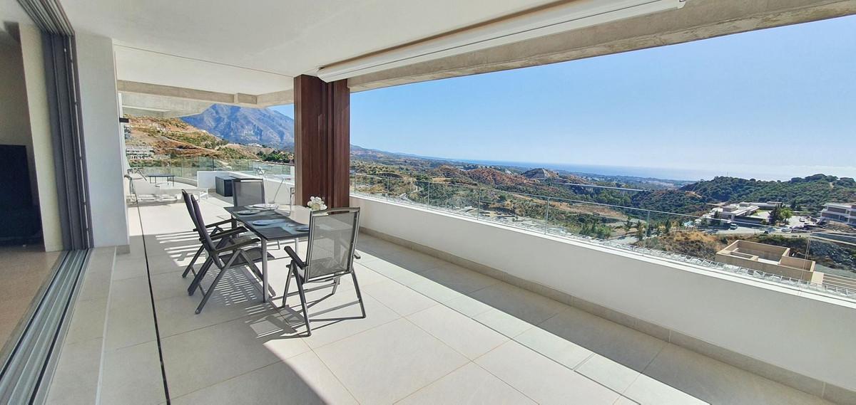 Apartment Middle Floor in La Quinta