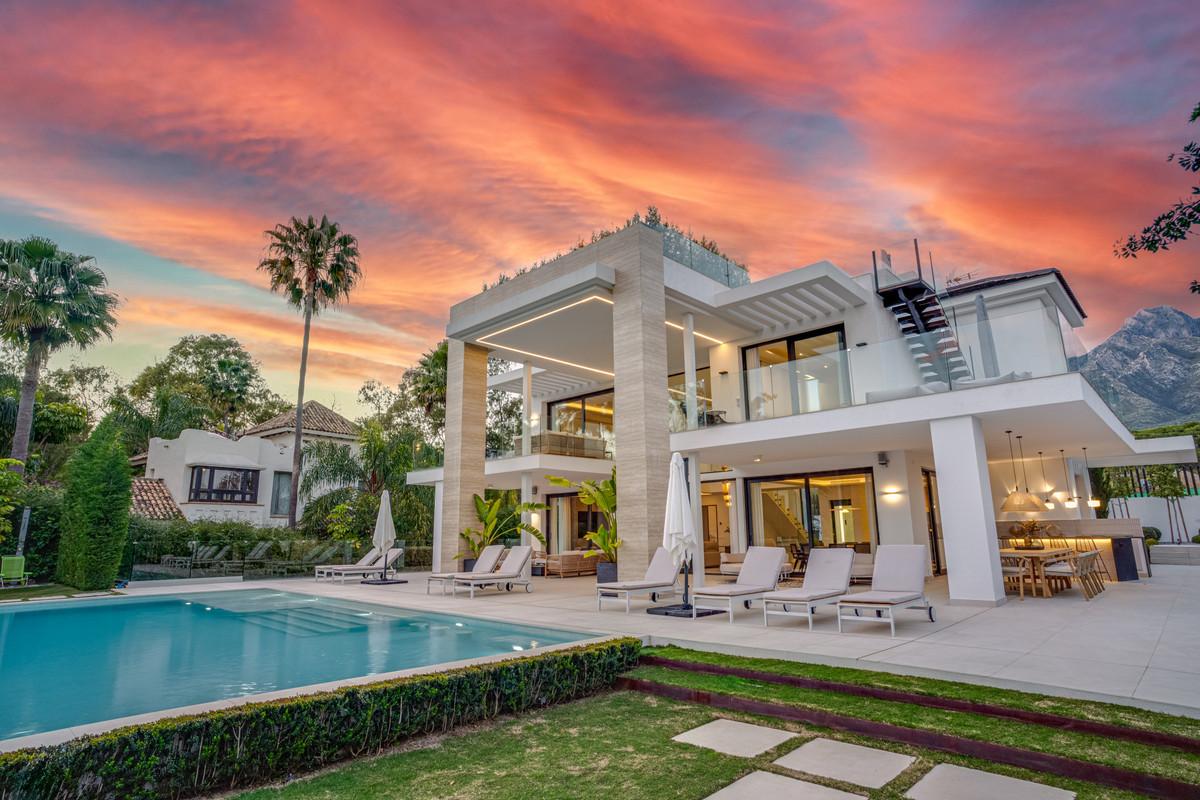 Villa Detached in The Golden Mile
