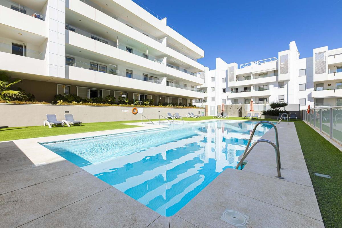Apartment Middle Floor in San Pedro de Alcántara