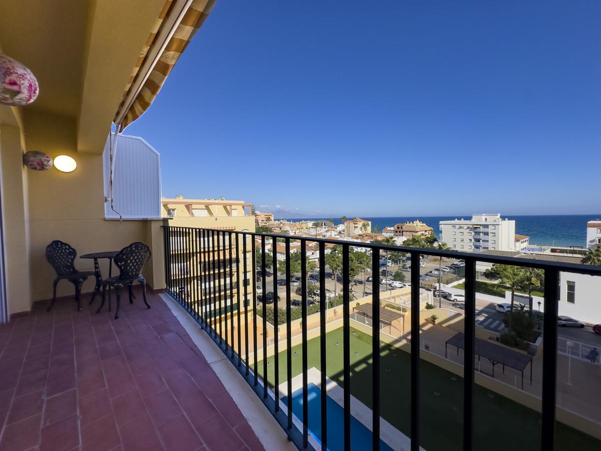 Apartment Middle Floor in Manilva