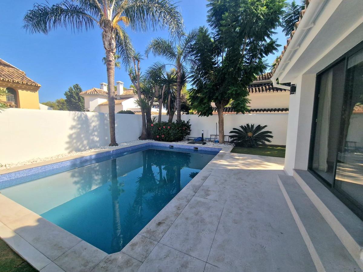 Villa Detached in Marbella