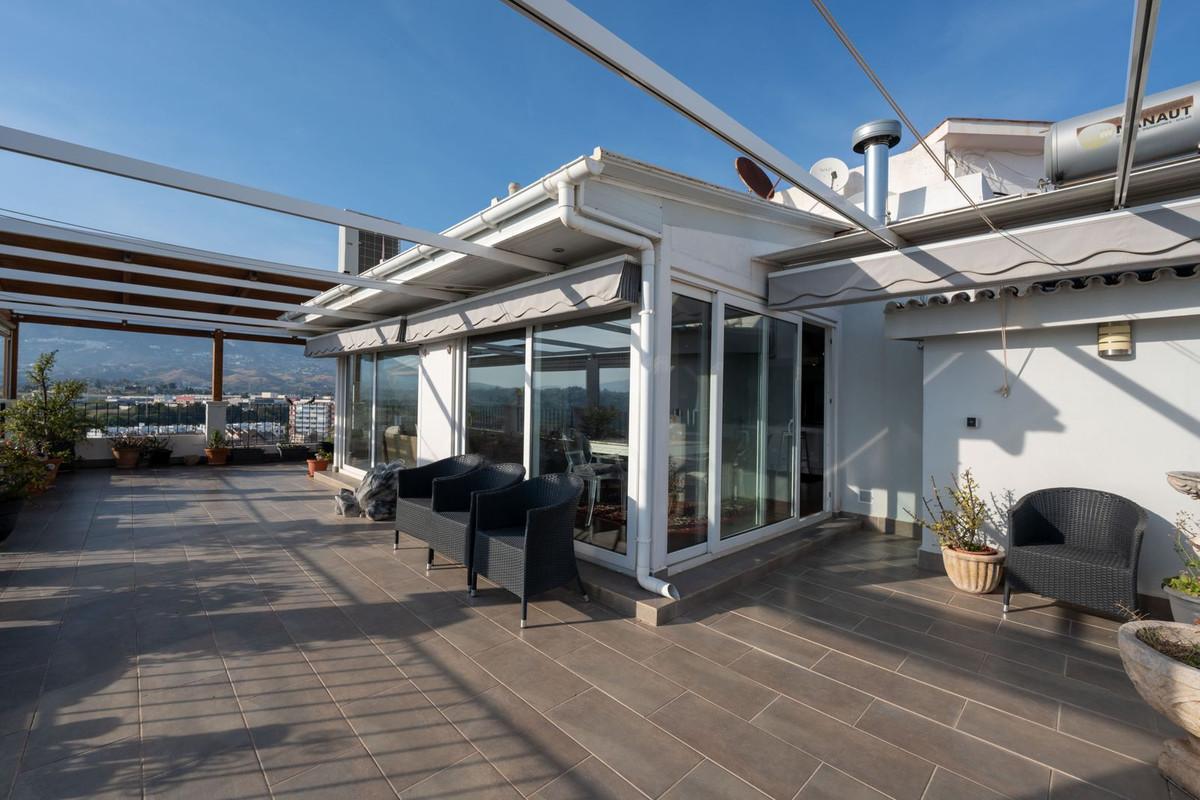 Apartment Penthouse in Fuengirola