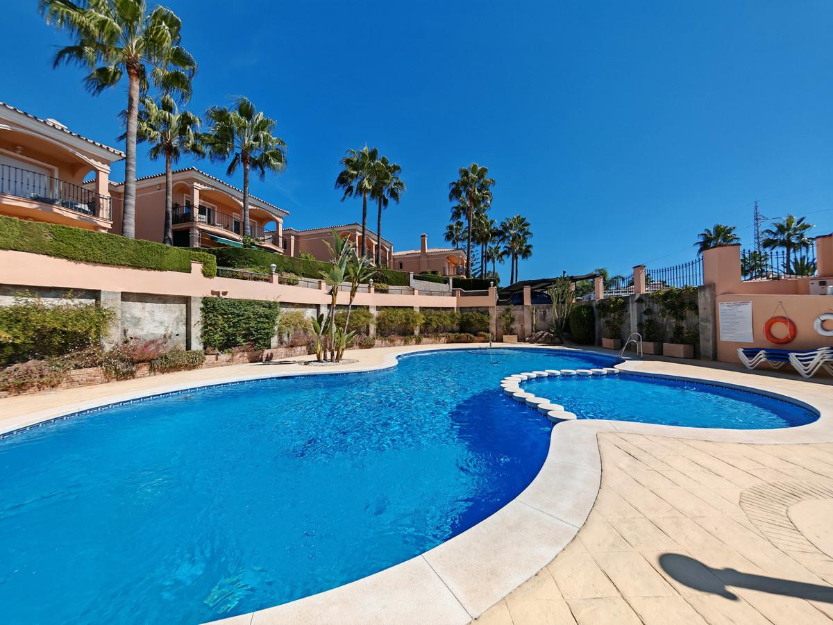 Villa Semi Detached in Riviera del Sol