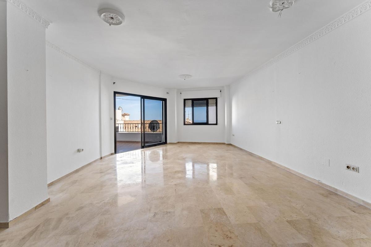 Apartment Middle Floor in Mijas