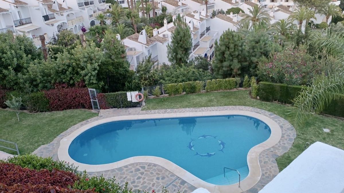 Townhouse Semi Detached in Calahonda