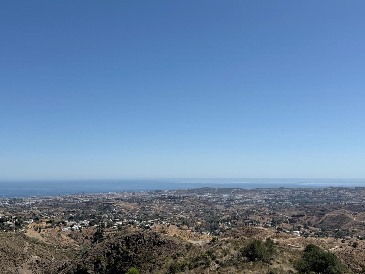 Plot Residential in Mijas