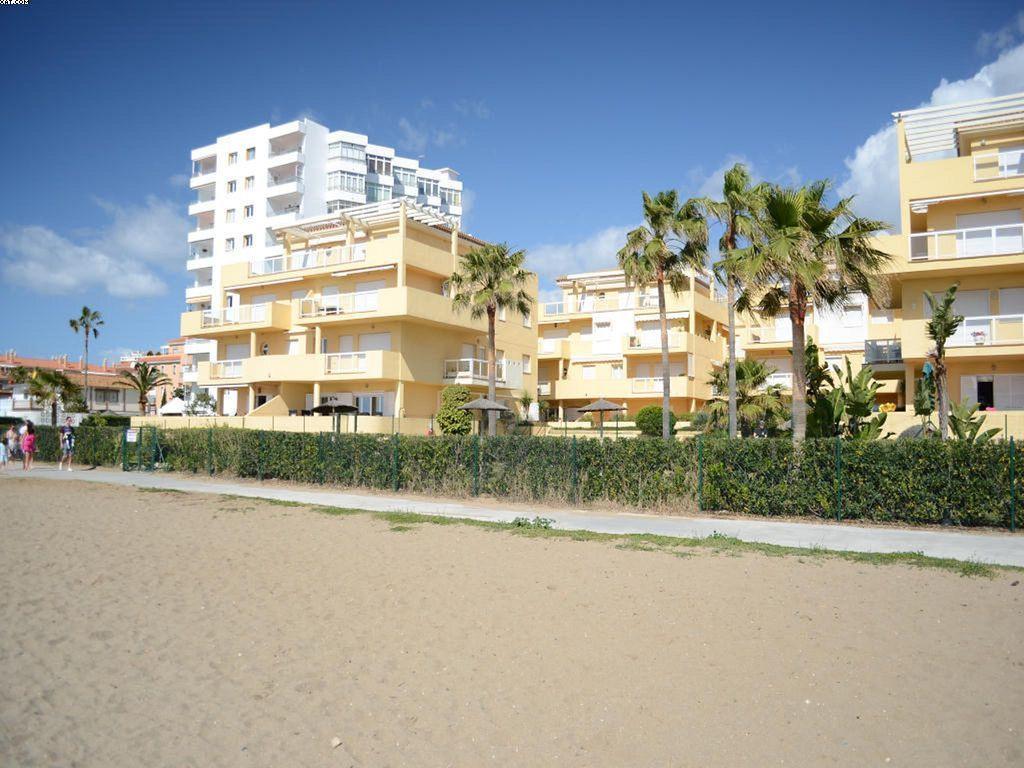 Apartment Middle Floor in La Cala de Mijas