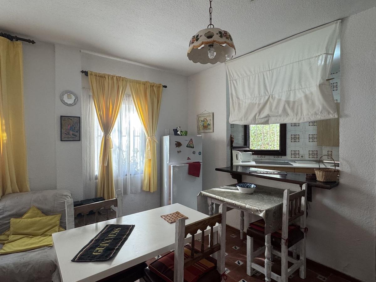 Apartment Ground Floor in San Luis de Sabinillas