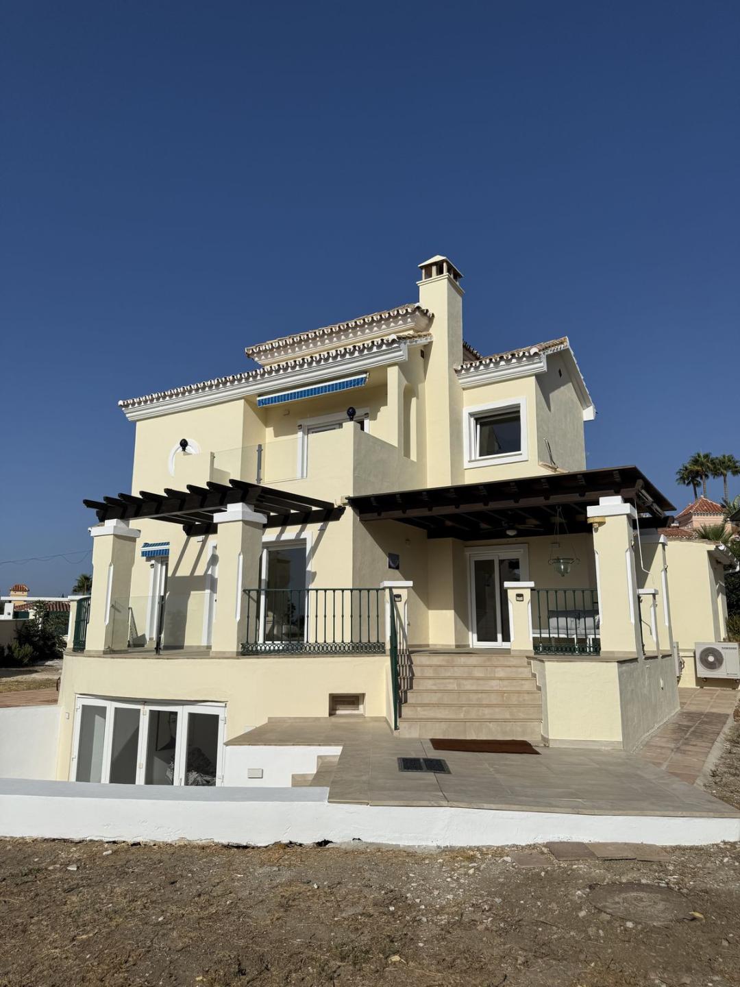 Villa Detached in Estepona