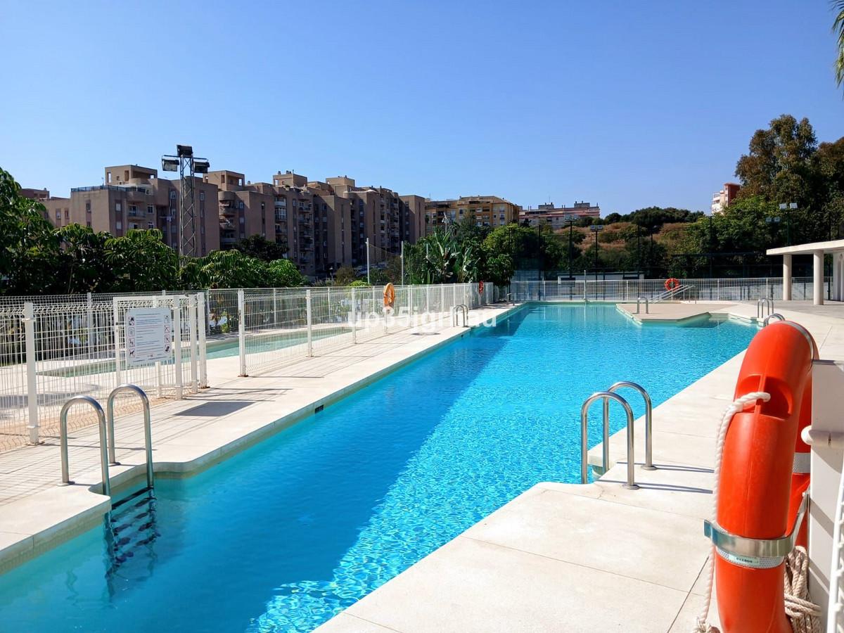 Apartment Penthouse in Estepona