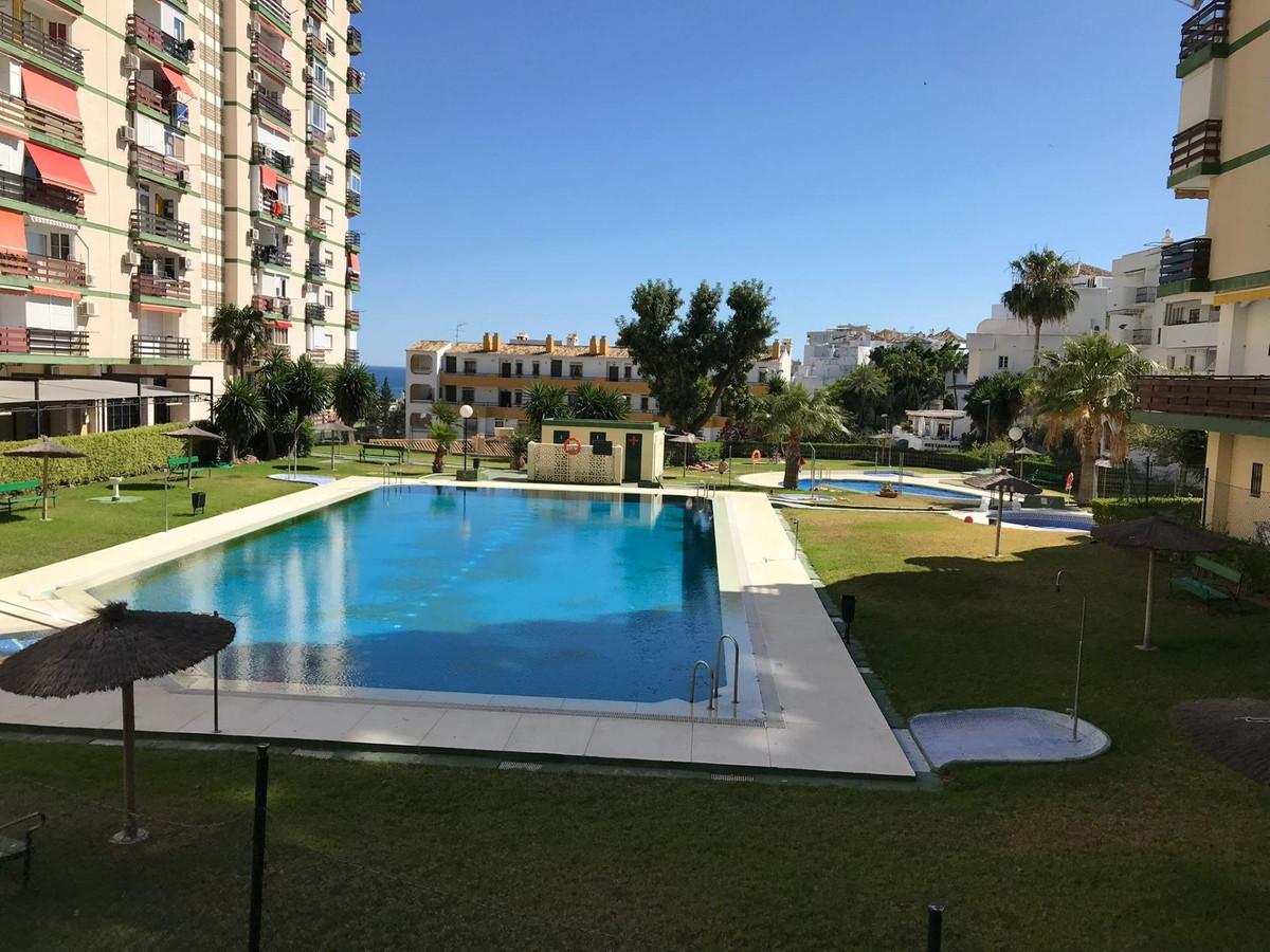 Apartment Middle Floor in Benalmadena