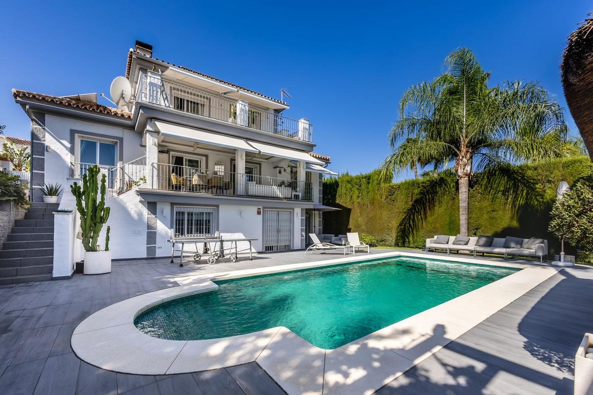 Villa Detached in Alhaurín el Grande
