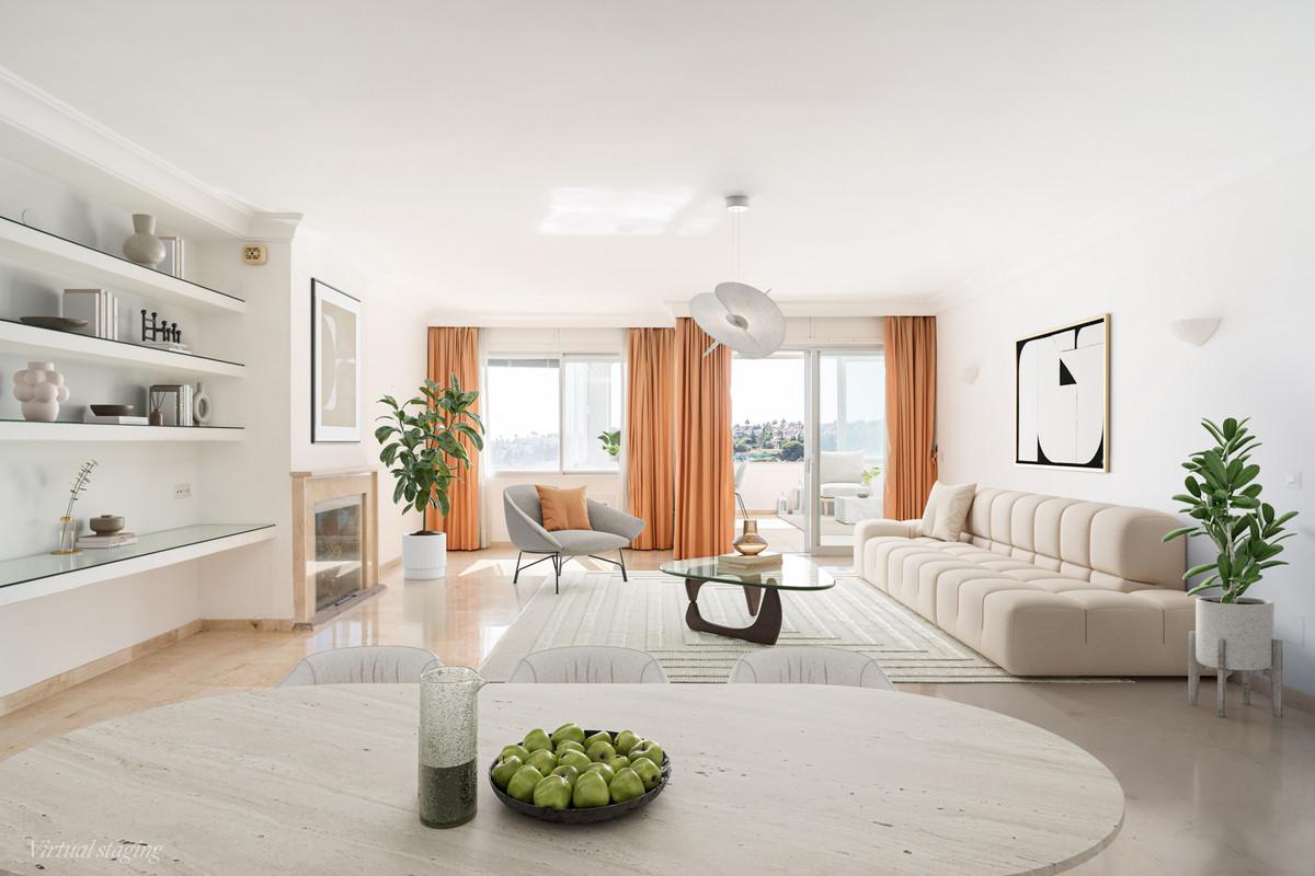 Apartment Middle Floor in Guadalmina Alta