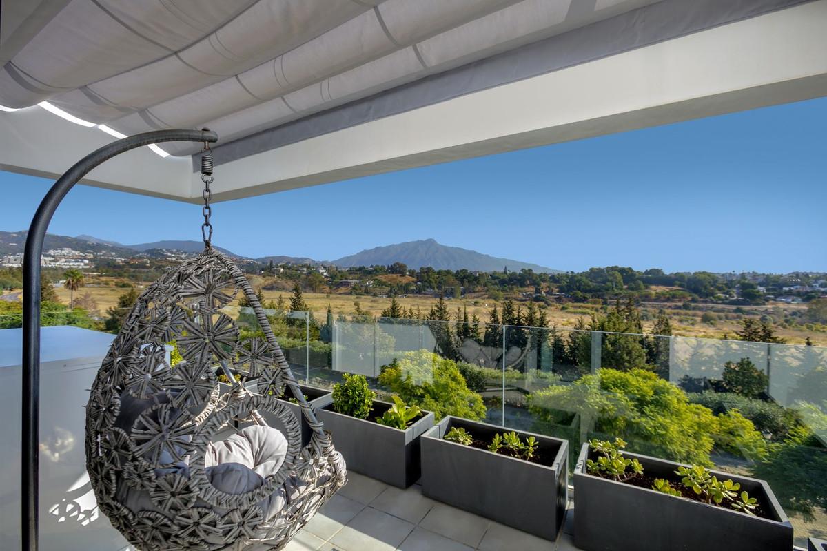 Apartment Penthouse in Atalaya