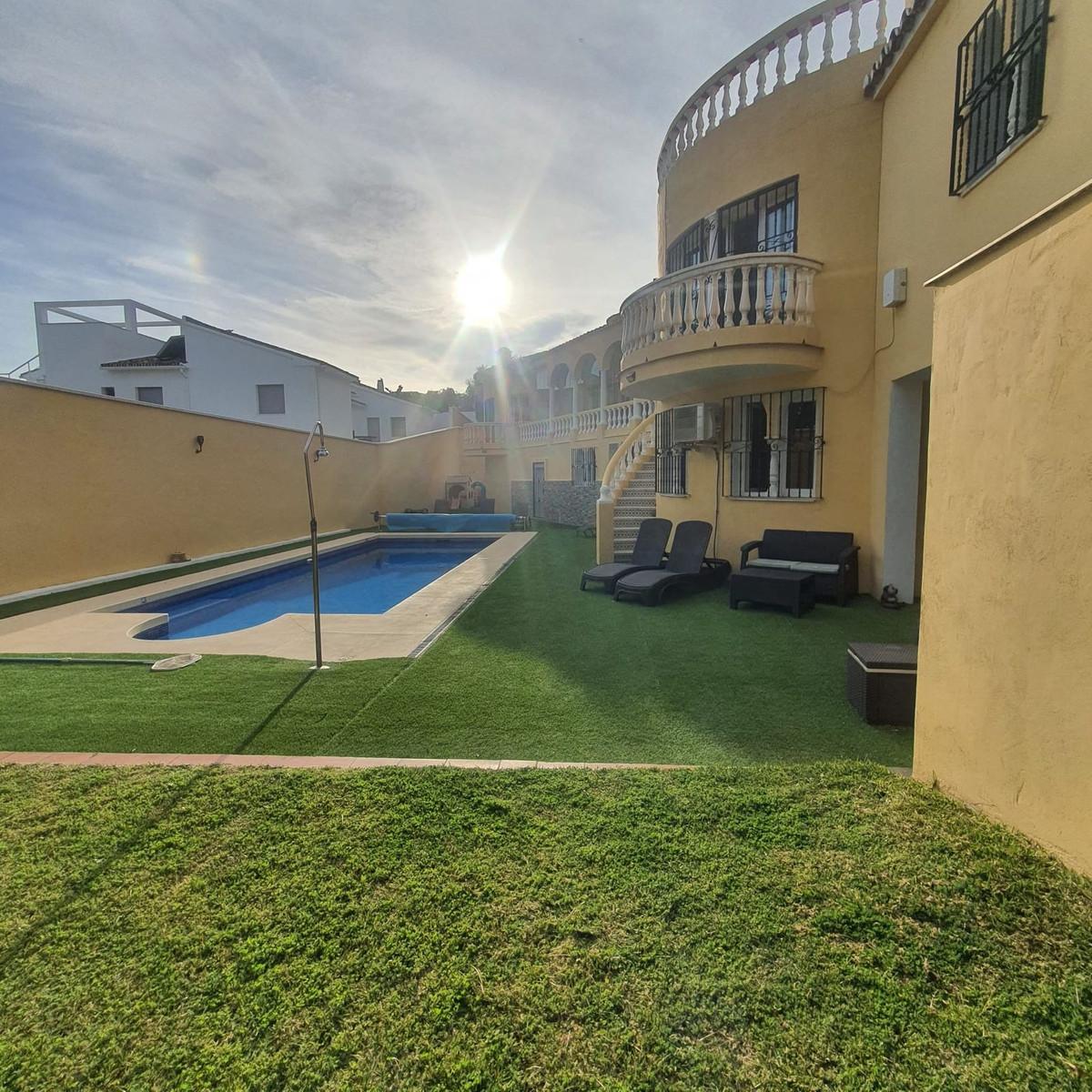 Villa Detached in El Faro