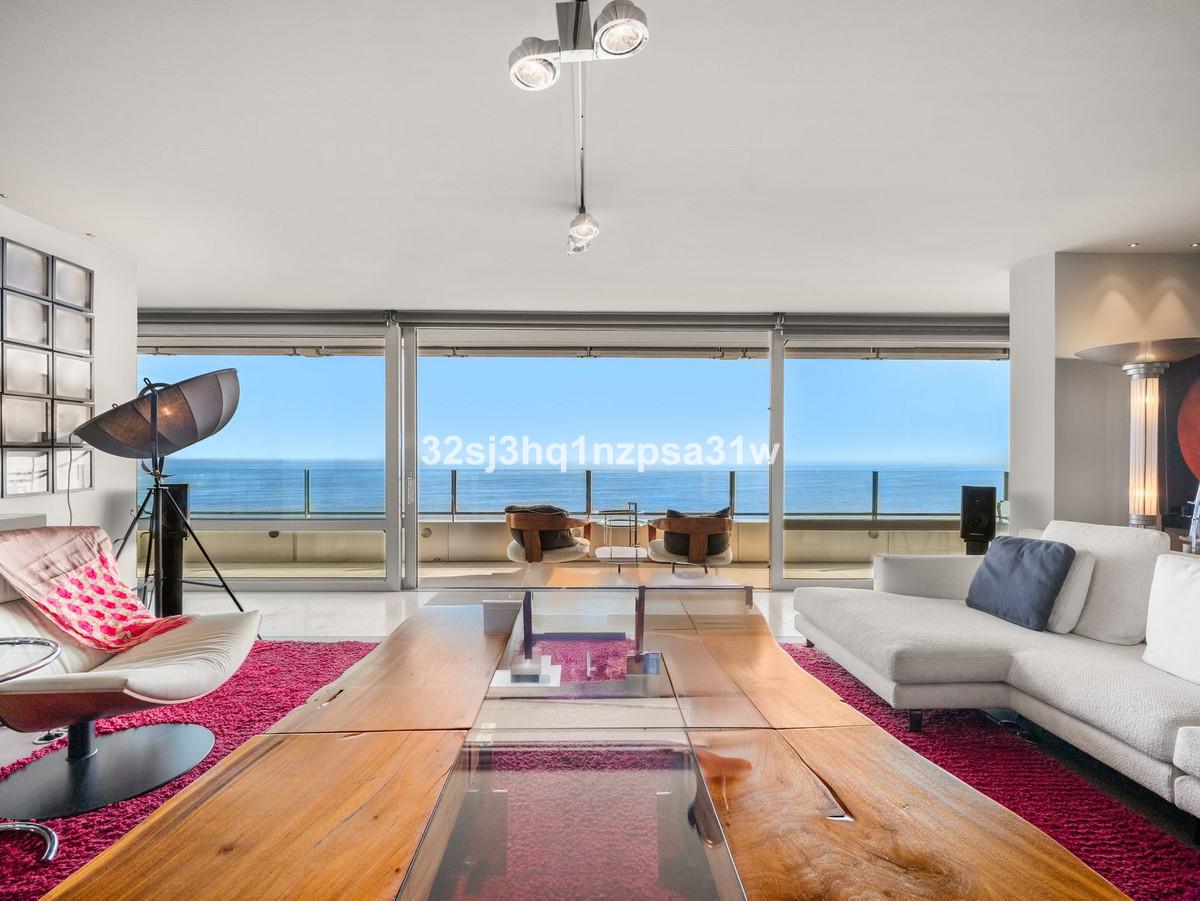 Apartment Penthouse in Marbella